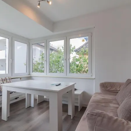 Njoy! - Zentral & Garten *